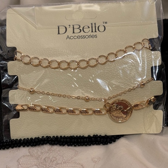NWT Gold Tone Bracelet Trio Set with Elegant Design - Picture 1 of 1